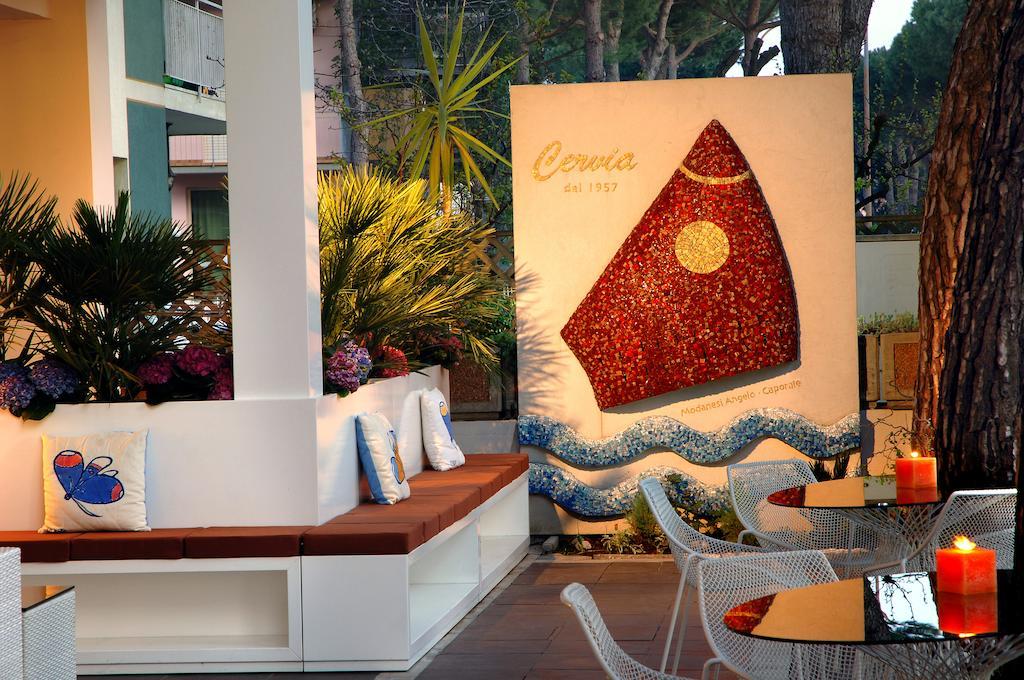 Hotel Eros Residence Cervia Exterior photo